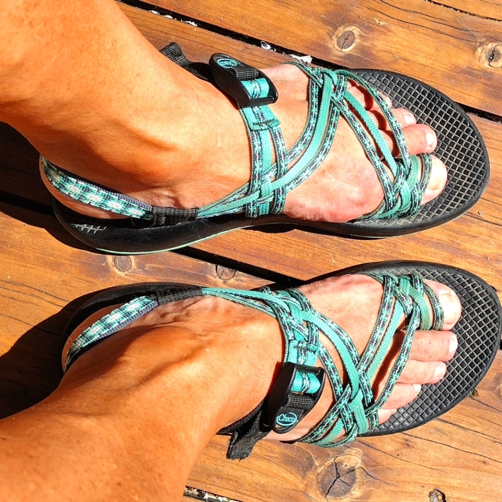 20% price cut Chaco ZX/3 Classic Aqua women Size 9